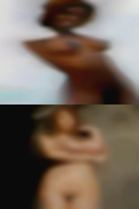 I adore French naked women kissing.